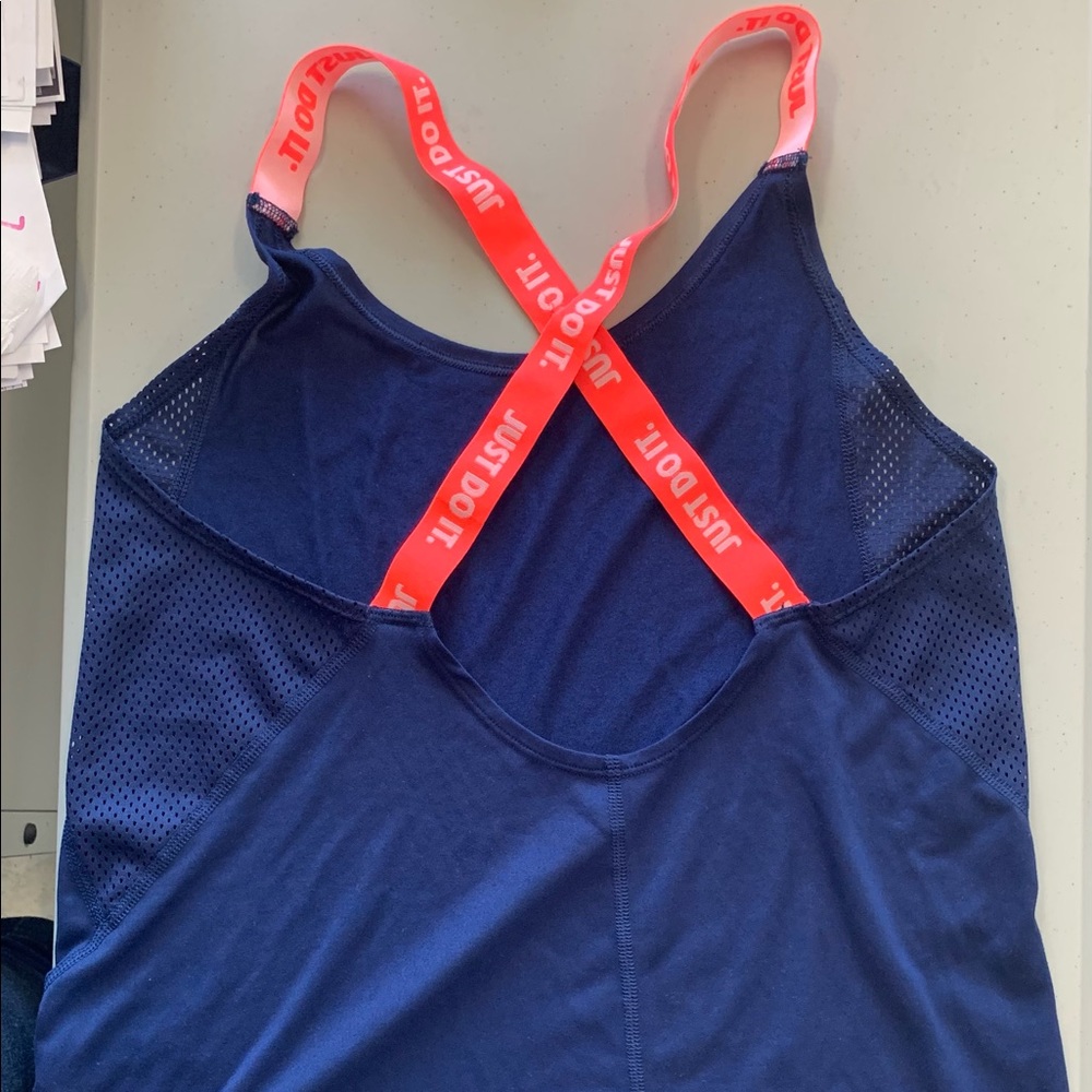 nike workout tank